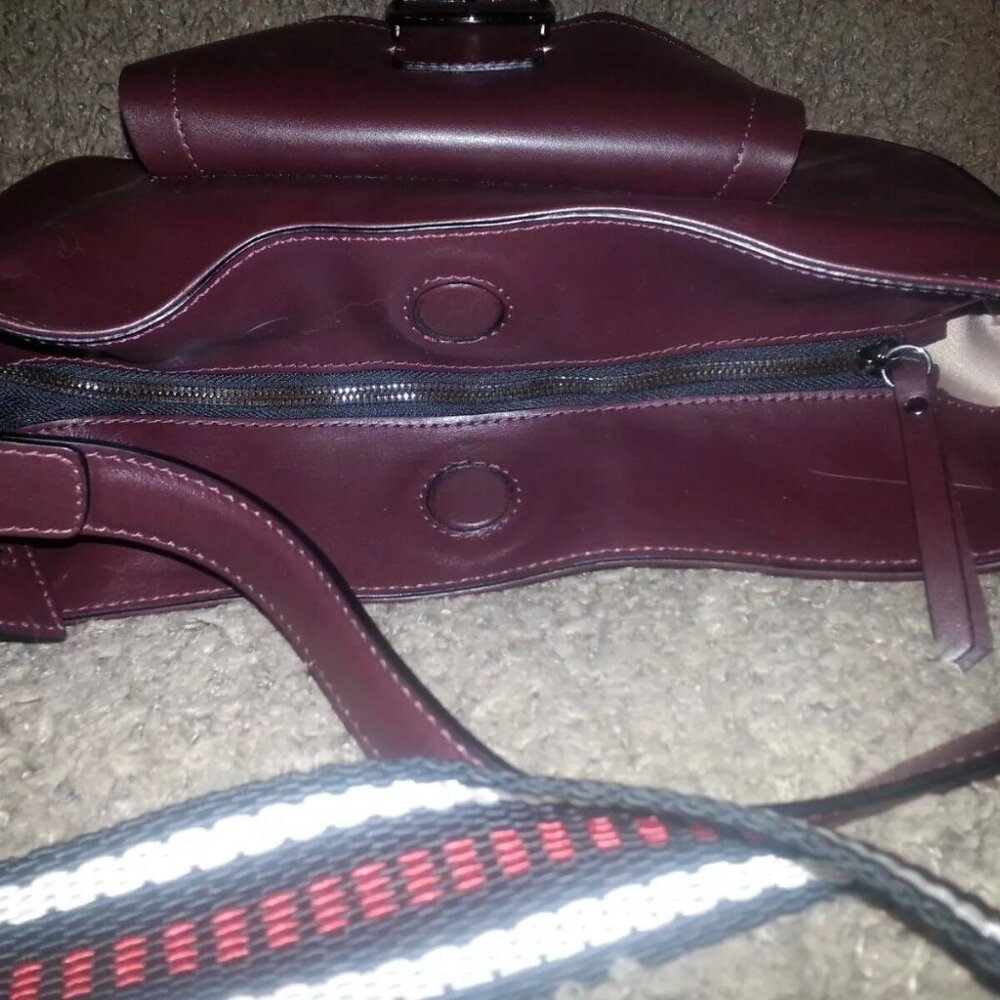 GIANNI CHIARINI-Maroon/Burgundy Leather w/Guitar Style Woven Crossbody Strap-NWT - Picture 5 of 7